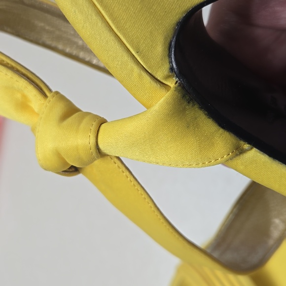 Nina yellow heels sz 8.5 - Picture 12 of 16